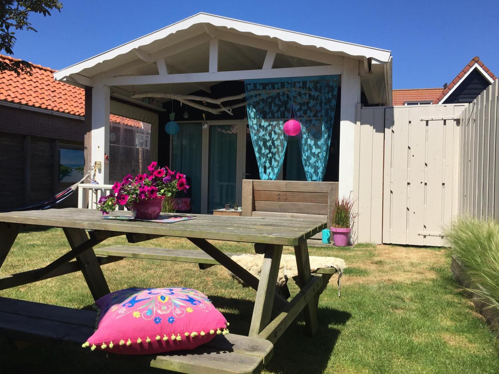 De Zeebries Bed By The Sea Vakantiehuis *